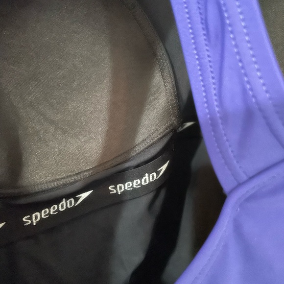 Speedo Endurance Purple Black Racerback One piece Swimsuit built in bra size 8 - Picture 6 of 7